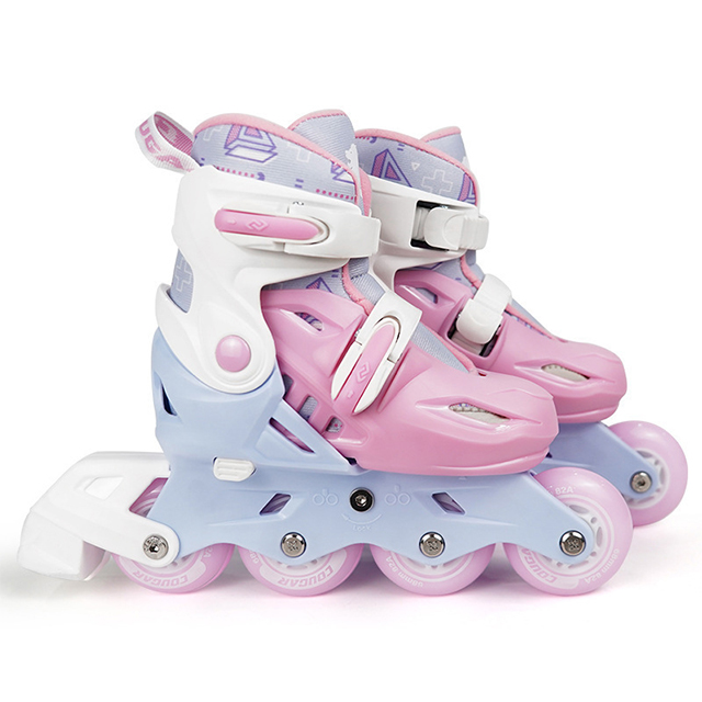 MZS889PS-QS Flashing Roller Skates with Light Up Wheels